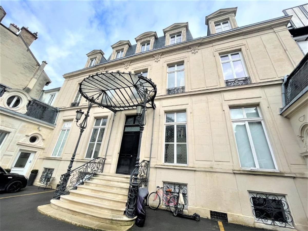 Aux Clefs Des Sacres - Dans Un Hotel Particulier Situe Rue Du Marc - Reims - Hyper Centre Forum Mairie Boulingrin Dış mekan fotoğraf