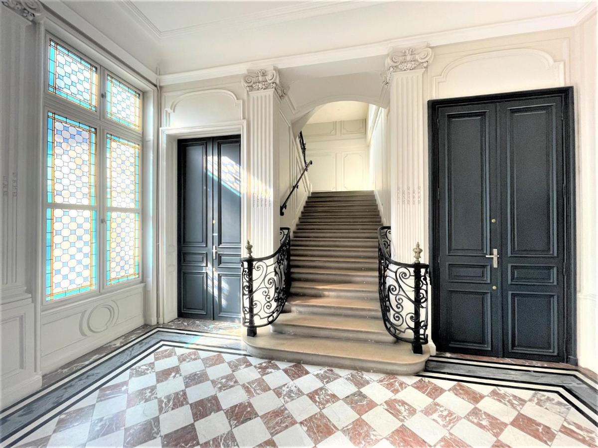 Aux Clefs Des Sacres - Dans Un Hotel Particulier Situe Rue Du Marc - Reims - Hyper Centre Forum Mairie Boulingrin Dış mekan fotoğraf