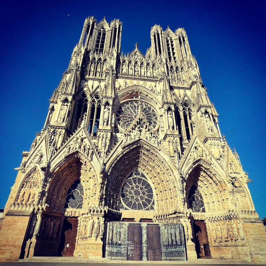 Aux Clefs Des Sacres - Dans Un Hotel Particulier Situe Rue Du Marc - Reims - Hyper Centre Forum Mairie Boulingrin Dış mekan fotoğraf
