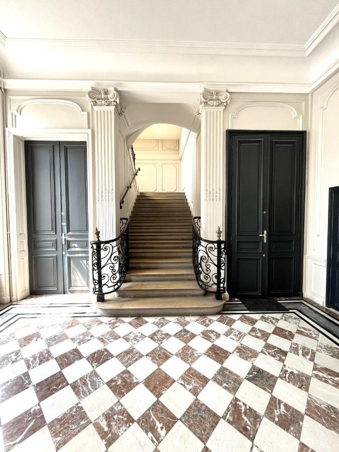 Aux Clefs Des Sacres - Dans Un Hotel Particulier Situe Rue Du Marc - Reims - Hyper Centre Forum Mairie Boulingrin Dış mekan fotoğraf