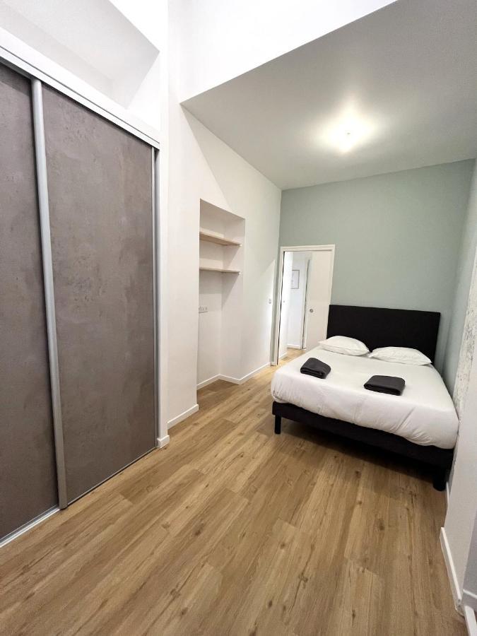 Aux Clefs Des Sacres - Dans Un Hotel Particulier Situe Rue Du Marc - Reims - Hyper Centre Forum Mairie Boulingrin Dış mekan fotoğraf