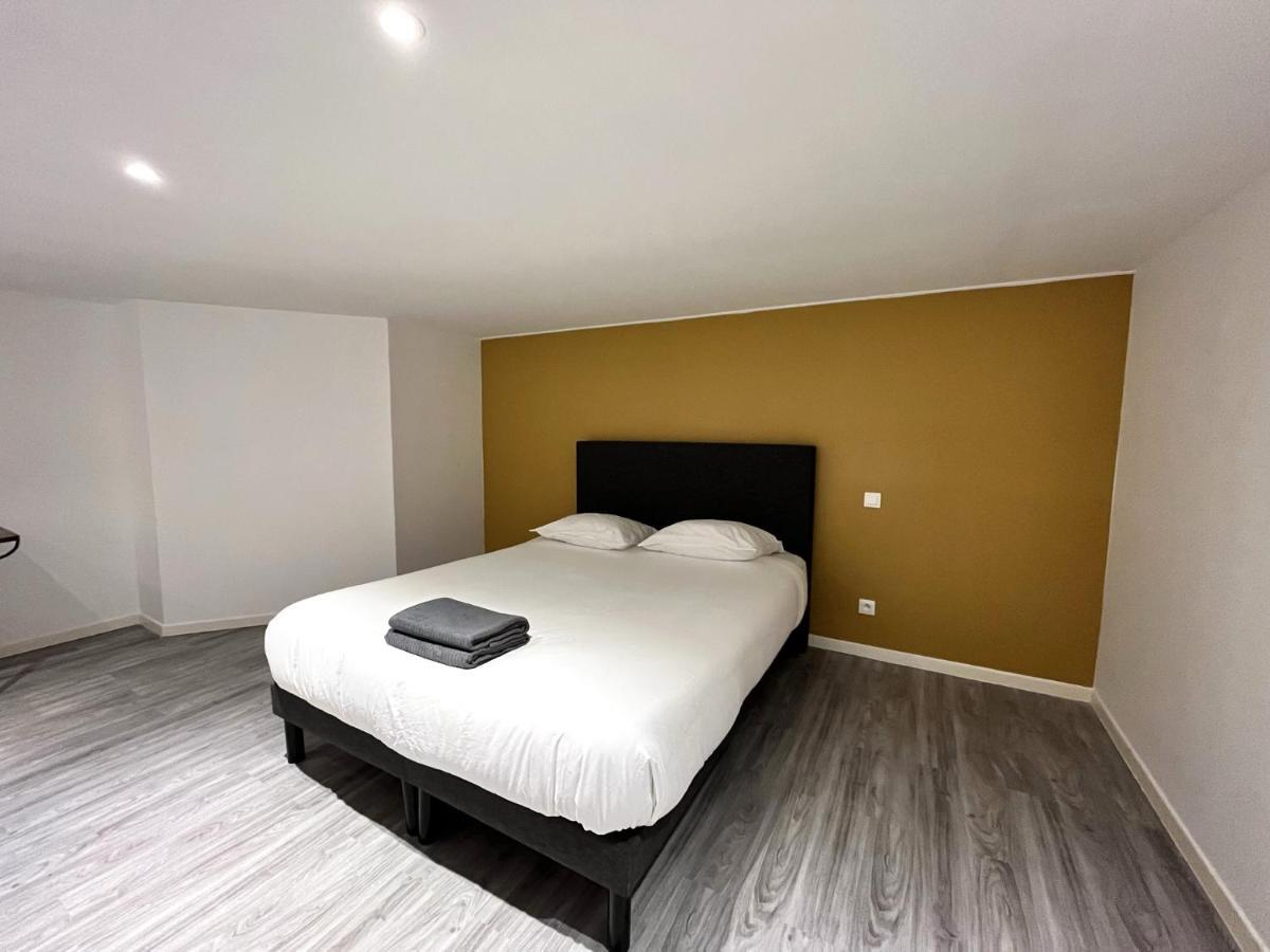 Aux Clefs Des Sacres - Dans Un Hotel Particulier Situe Rue Du Marc - Reims - Hyper Centre Forum Mairie Boulingrin Dış mekan fotoğraf